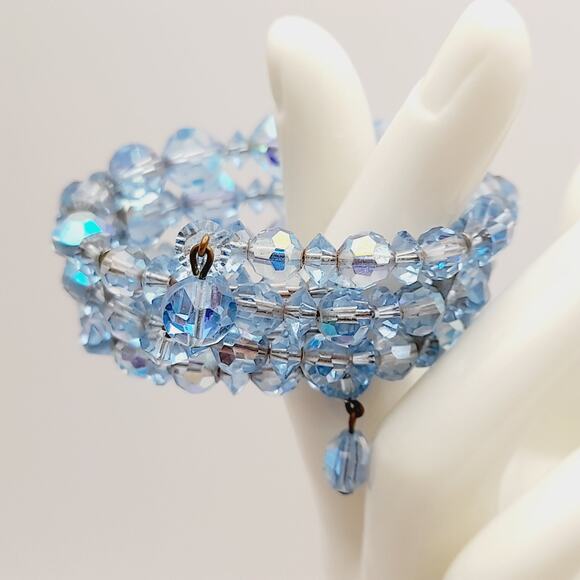 Vintage 1950s Light Blue Crystal Aurora Borealis Memory Wire Bracelet - Picture 5 of 10